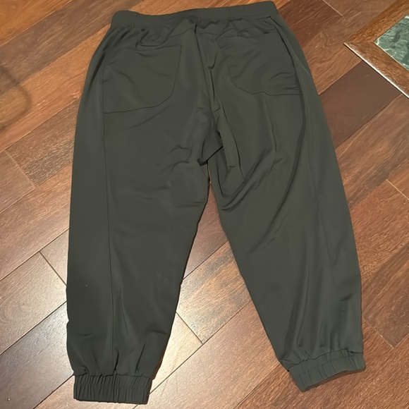 Wit & Wisdom drawstring waist joggers with front pockets - Picture 6 of 8